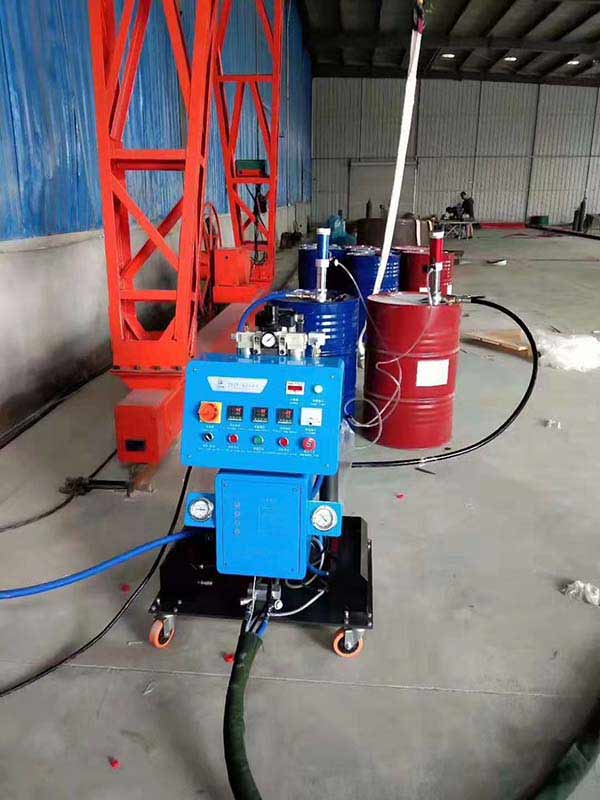 Q2600江蘇聚氨酯噴涂機(jī)